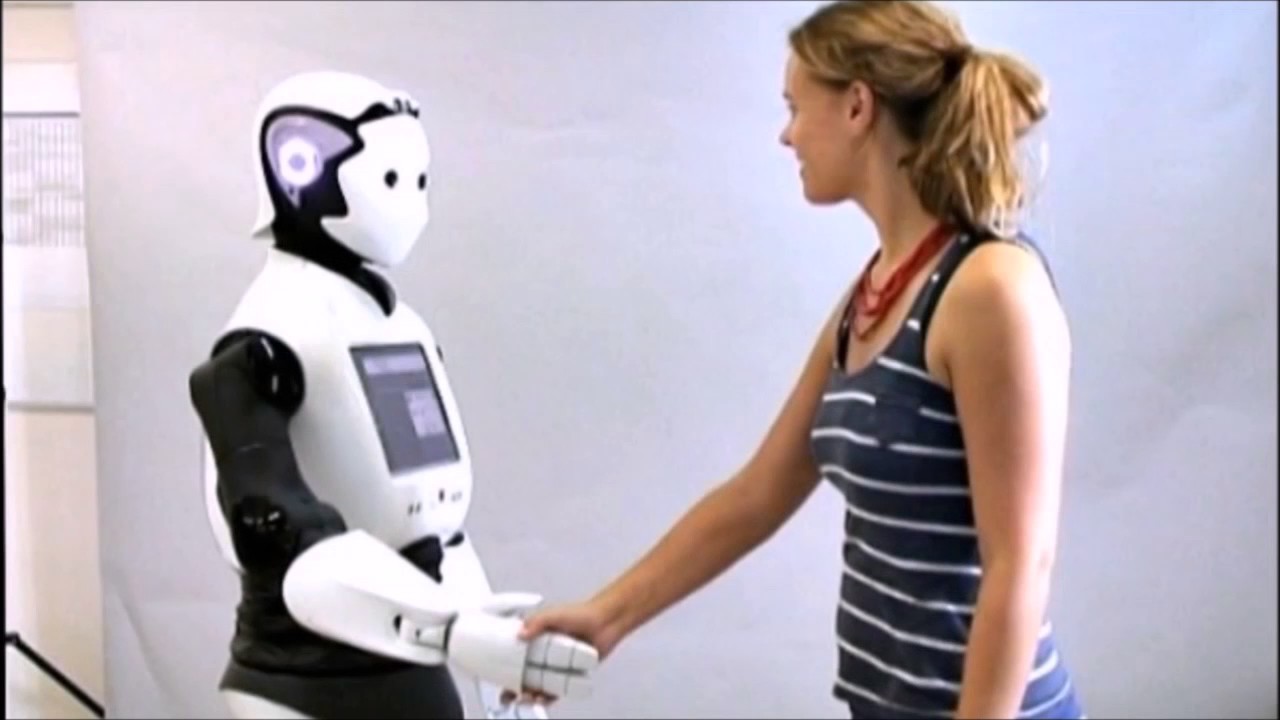 Алиса спроектировала робота ему можно. Общение робота и человека. Робот общается с человеком. Робот с которым можно разговаривать. Lexy робот общение.