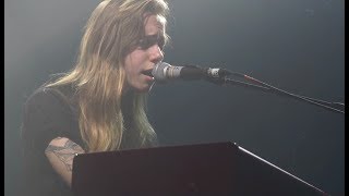 Julien Baker - Everything That Helps You Sleep (Live in Cambridge) chords