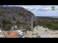 Subindo o morro da Gruta do Bom Jesus da Lapa- 2020