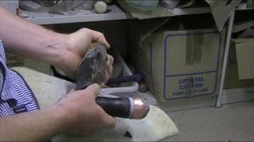 Naviform (Bidirectional) Blade Core Reduction with commentary by Chris Clarkson