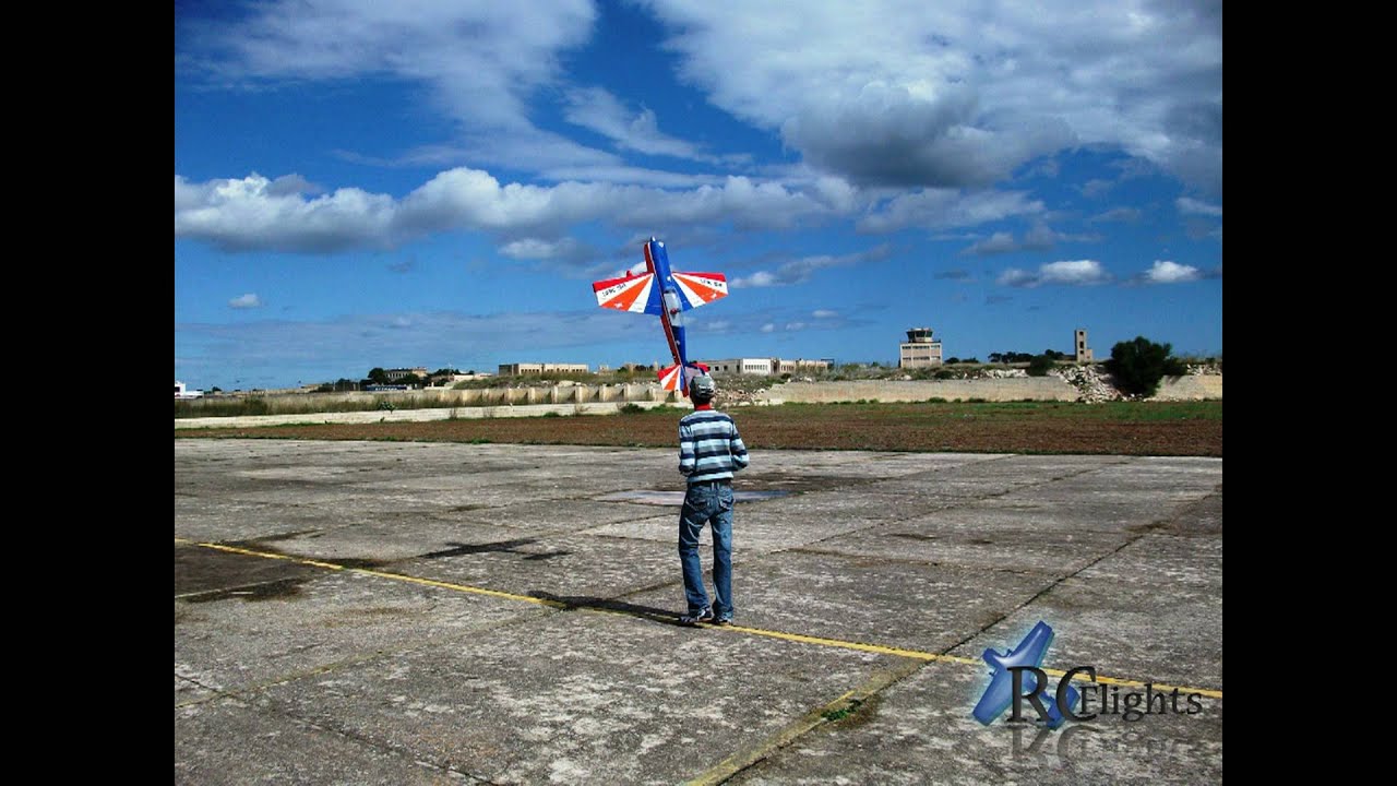 Yak 54,3D Flying - YouTube