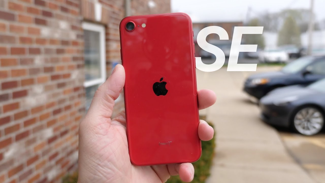 Red Iphone Se Unboxing First Look Youtube