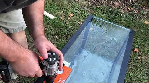Drilling a 40 gallon aquarium for a Modular Marine overflow