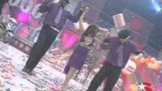 Eylem-Aman-Yılbaşı Performans 2005 Resimi