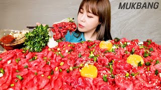 SUB) 쫀득쫀득 꼬소한 뭉티기 & 육회 약 2KG ! 후식으로 육회비빔밥 까지 먹방 KOREAN STYLE RAW BEEF YUKHEO REAL SOUND ASMR MUKBANG