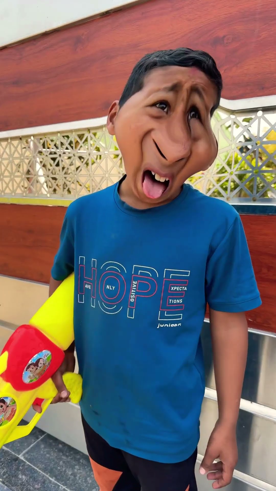 Mujhe bhi chahiye ?❤️ #shorts #funny #trending #comedy #viralvideo