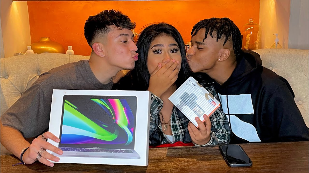 УДИВЛЯЕМ ИТСОРАИДУ ЕЕ МЕЧТАТЕЛЬНОЙ НАСТРОЙКОЙ YOUTUBE!!!