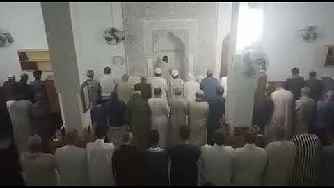 مسجد سلمان الفارسي . صلاة التراويح من رمضان الماضي للقارئ مروان الحناوي