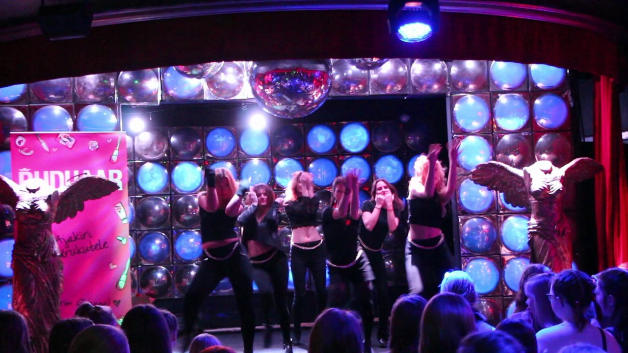 Dance performance in Prive club