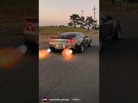 R35 Nissan GT R Shooting Massive Exhaust Flames