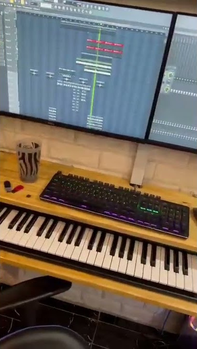 Dj farmer @let the music do the talking(previews piano)🇿🇦👑
