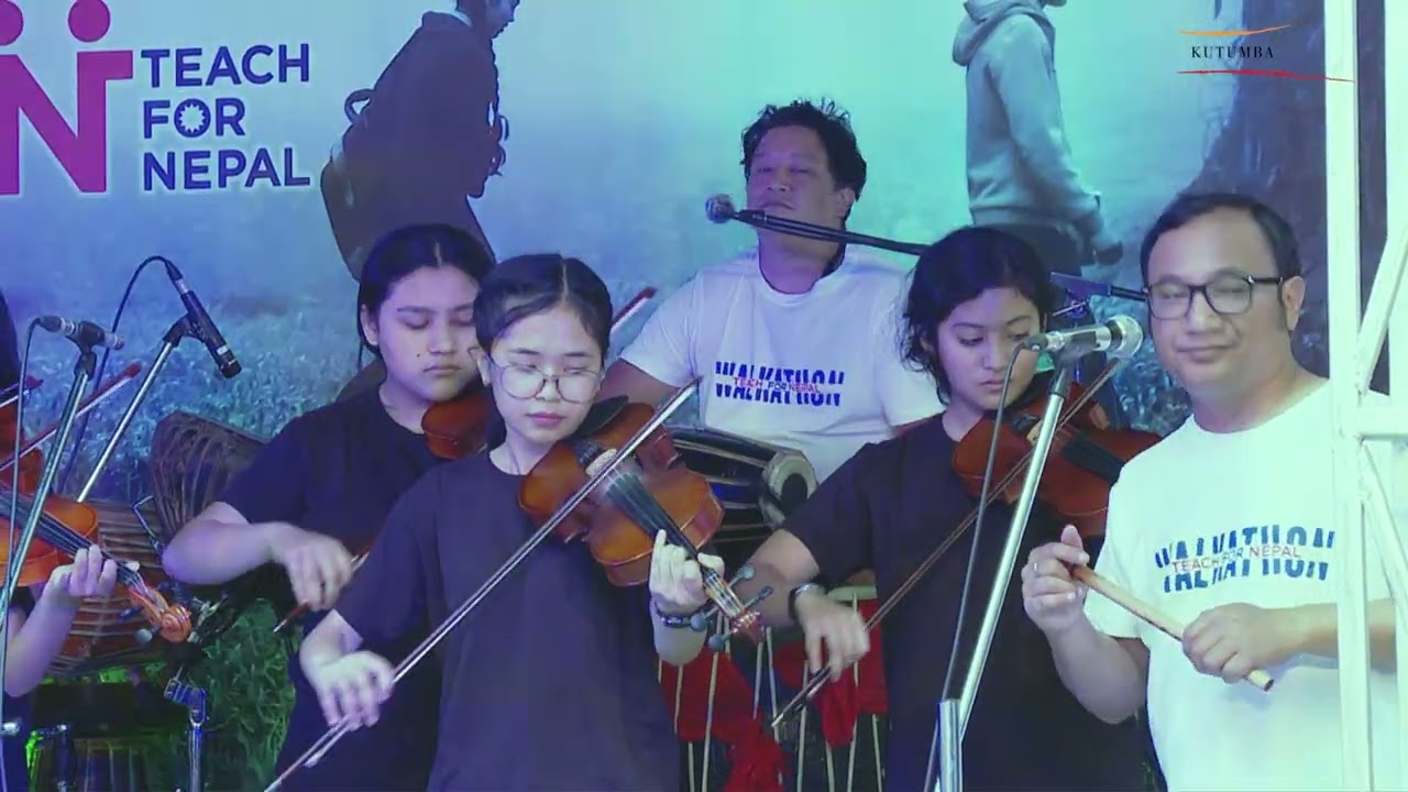 Lekaka Hami Ketaketi by Kutumba  Vadhya Shiromani Sangeet Gharana Violin Group