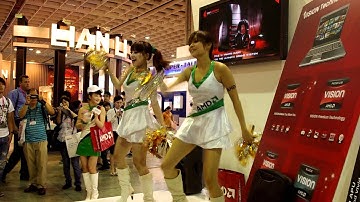 Computex 2011 - Dancing Booth Babes