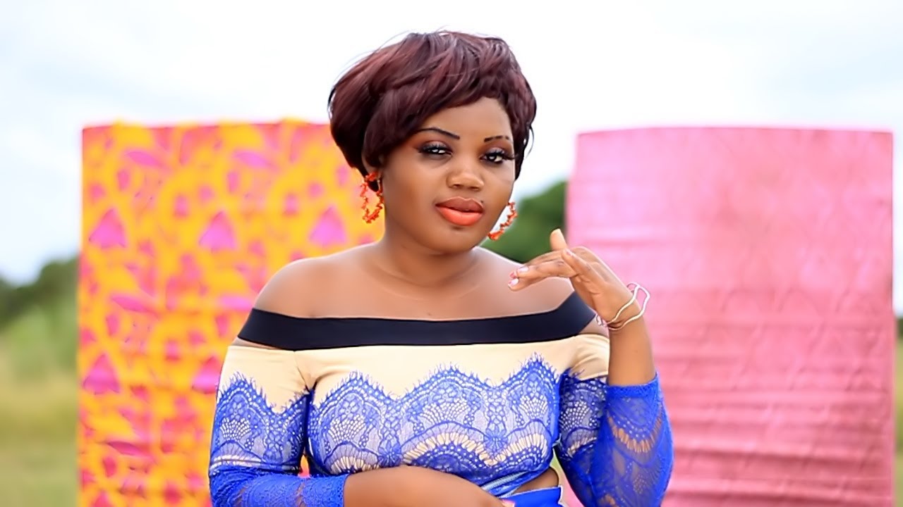 Berta Da Silva Amissina  Oficial Video By BR Filmes