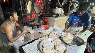 Hardworking Man Making Of Dhaba Style Roti | Indian Street Food