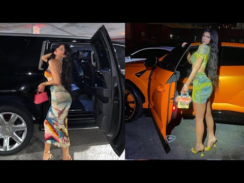 Kylie Jenner : FULL CAR COLLECTION