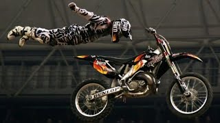 INCREDIBLE FMX JUMPS | FREESTYLE MOTOCROSS JUMPS (HD)