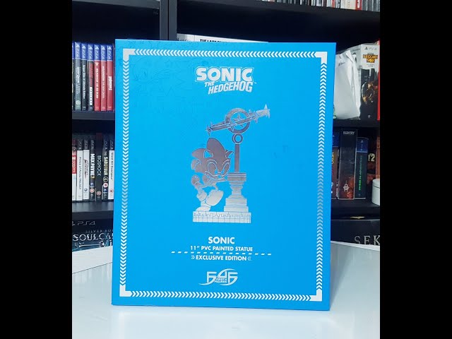 First4Figures Sonic The Hedgehog: Sonic 11'' PVC Painted Statue