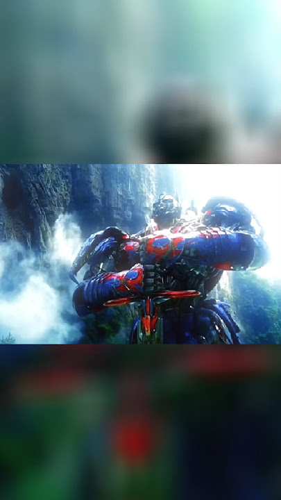 Optimus prime sent a massage to his craeters he his coming to his world #optimus#transformers#prime