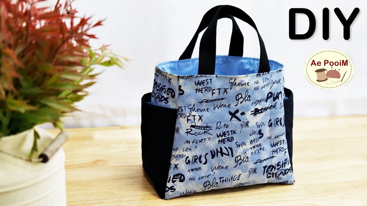 So cute and easy making, Tote bag with side pockets 