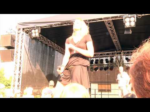 Sarah Siegl - Tus doch - live beim Sommerfinale Me...