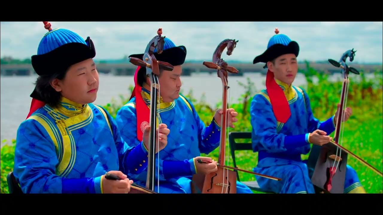 Paypoq va tizzadan yuqori kiygan gozal qizlar bilan porno tomosha qiling, bepul jinsiy aloqa