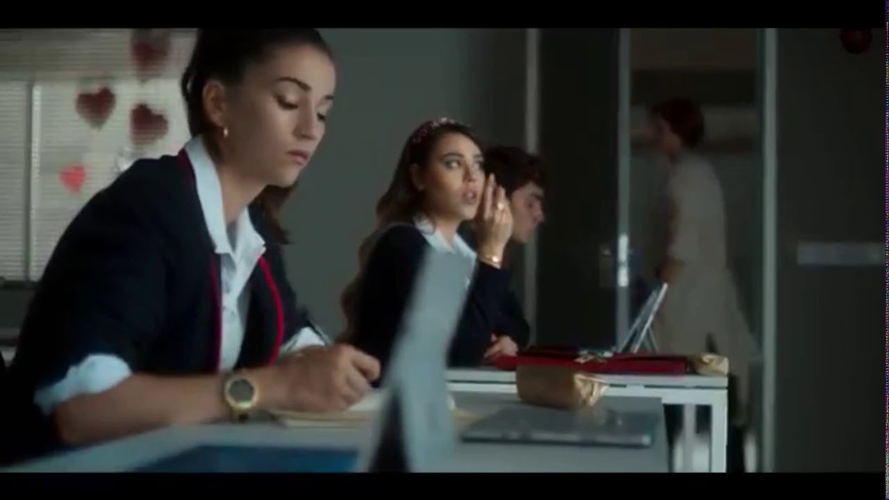 Elite 3x04 - the class helps rebeca [eng sub]