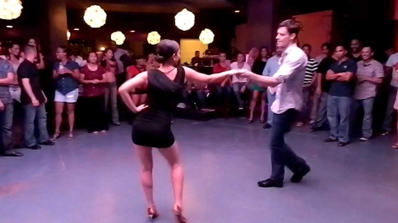 SALSAMOR! Emily Hodges and Stefan Kant NY Salsa demo YouTube