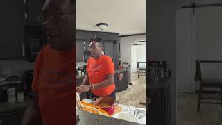 Mrs Netta cooking class on how to cook spaghetti chicken