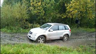 Suzuki Grand Vitara и Ford Maverick