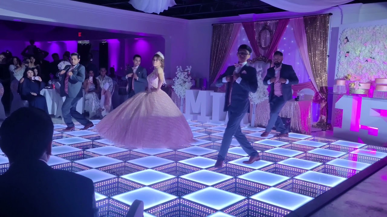 Los Quince Años de Mía vals Moderna (just give me a reason pink, Nate Ruess),(this is me Kesha)