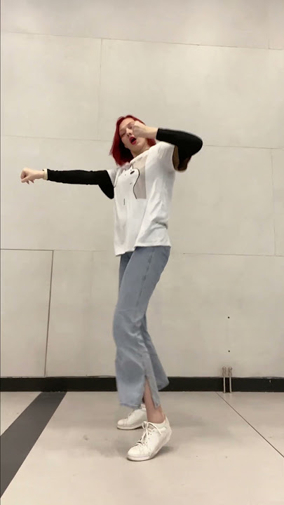 ITZY ‘SWIPE’ #dancecover#challenge#idol#kpop#public#blink#shorts#viral#tiktok#edit#dance#tt#yeji#fyp