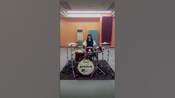 Thumbnail of (NEW!) BAND-MAID’S AKANE ROCKING IT ON “TAKARAJIMA!” #rockisaladysmodesty #bandmaid