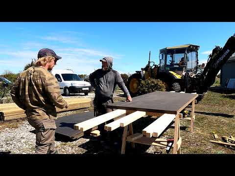 Video: Byggande Av Ett Lantgård: Märkning Och Läggning Av Stockar, Göra En Ram (Själv En Byggare - 3)