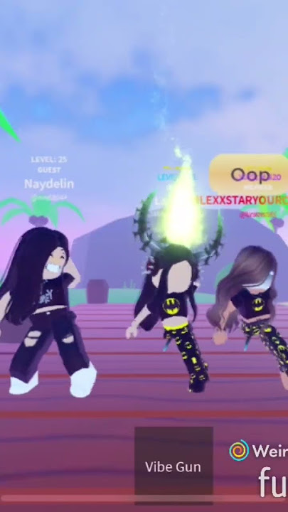 When u see us in the club #fyp #shorts #trend #viral #edit #dance #roblox #robloxedits #