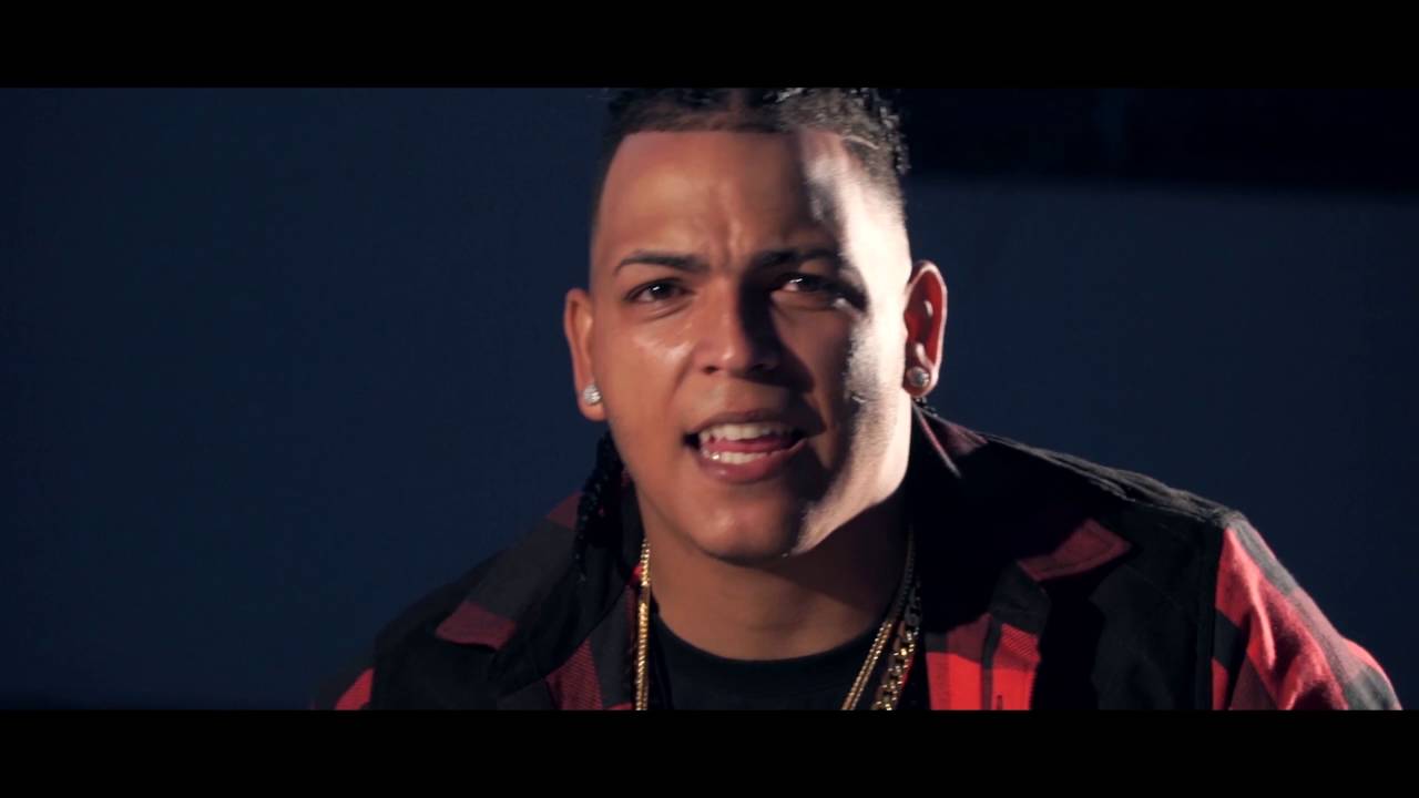 NINO MARCIANO FEAT JUNIOR CLORO"HUMO" DIRECTED BY:LUIS GOMEZ FILMS CMGLIFE RECORDS,LLC