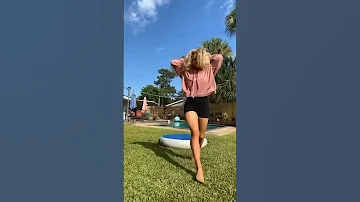 Best Way To Undress Your Girlfriend Shorts 