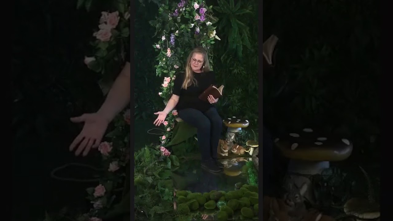 PhotoWorthy Images Welcome Video