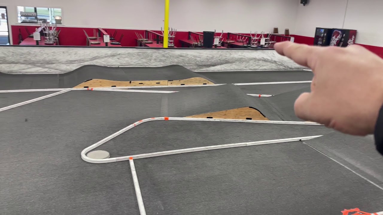 Bad Fast Hobbies Indoor Off Road Carpet Track Tour. Sioux City IA. - YouTube