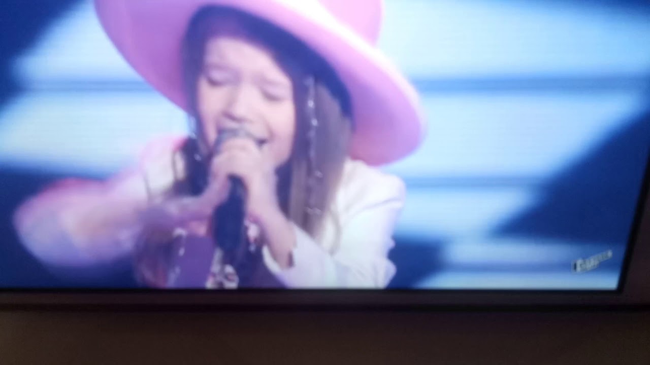 голос мамы видео. мама я танцую голос дети варвара. варвара глухова голос. детские голоса мама. полина данильченко голос дети.