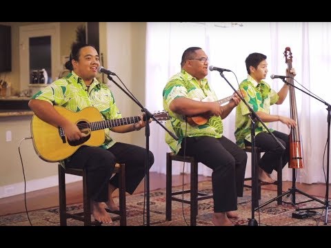 Keauhou - Aloha Maunalua (HiSessions.com Acoustic Live!)