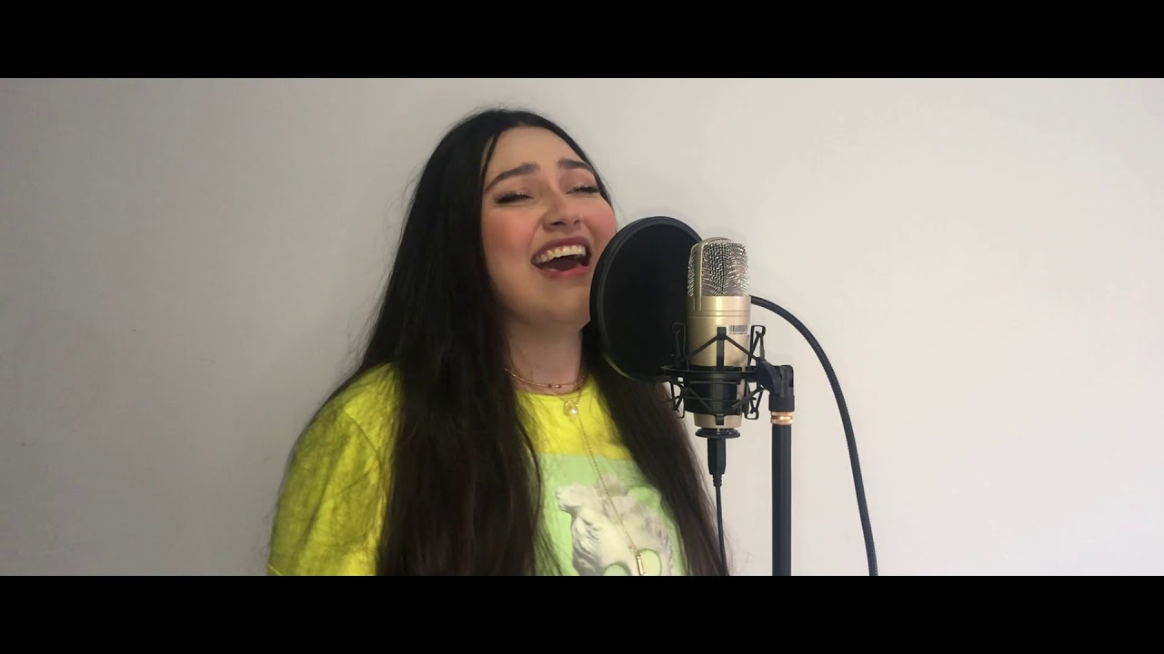 Perfume a tus pies - Marcela Gandara (Cover Daniela Carvajal) - YouTube