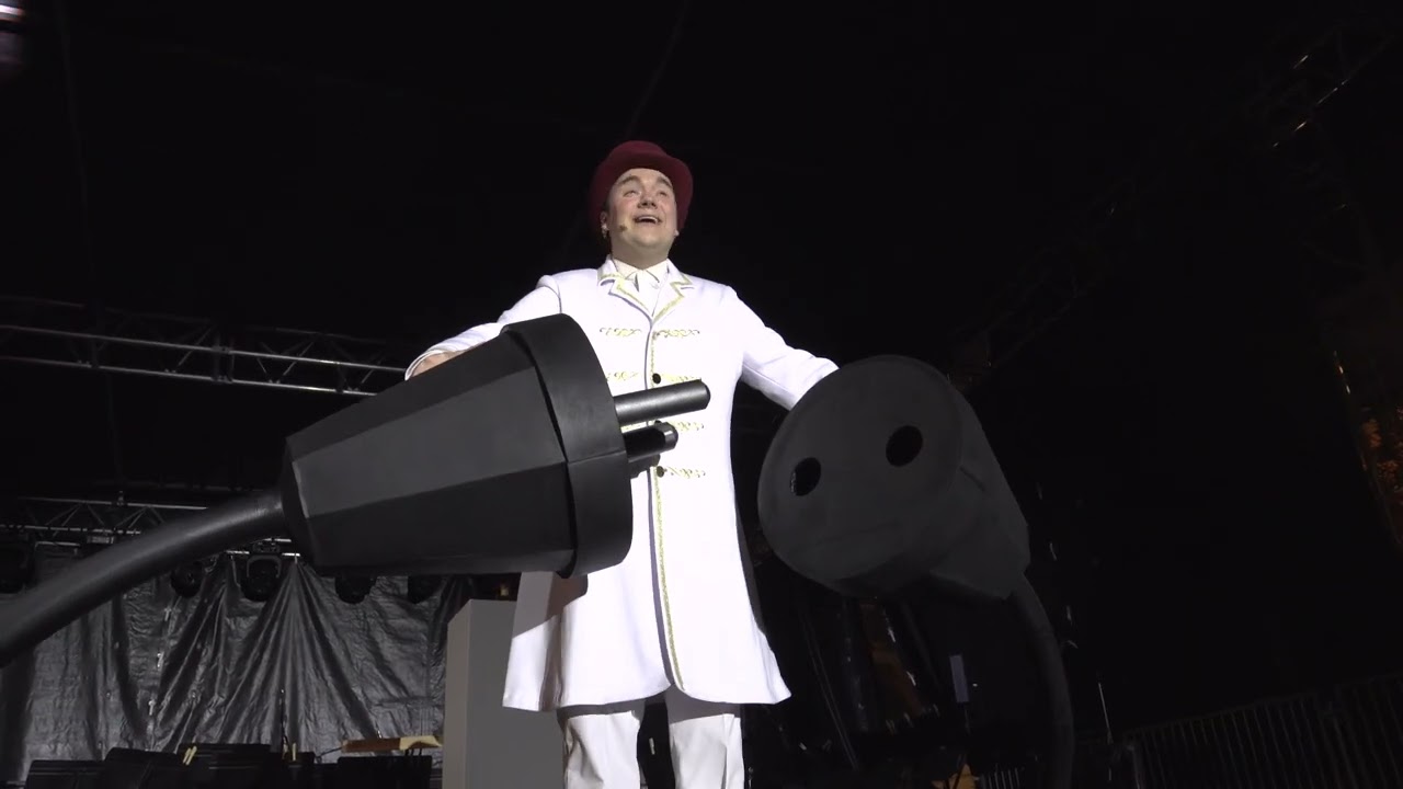 Gabonak 2025-2026: Gabonetako argiztapen ekitaldia / Encendido de las luces de Navidad