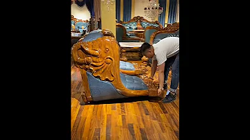 Beautiful China Sofa 