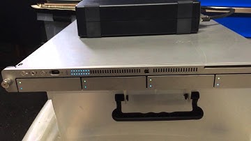 The mighty Xserve G4 in operation.