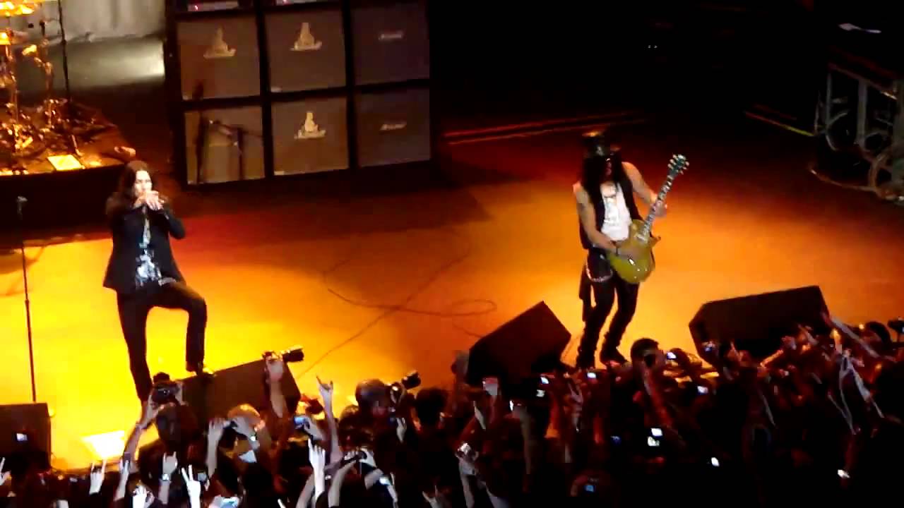 Abertura + Ghost - DVD Slash in Rio de Janeiro (preview) - YouTube
