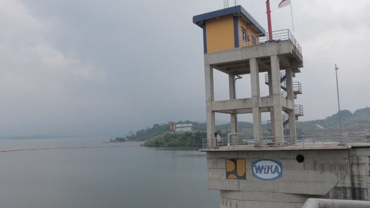 Dirjen SDA Kemen PUPR dampingi Menteri SDA RRT Tinjau Waduk Jatigede