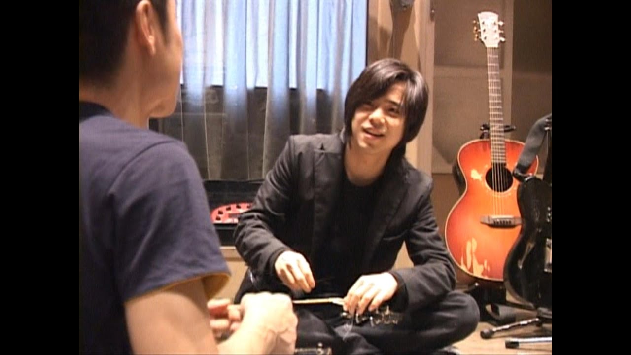 扉の向こう　メンバーシーン