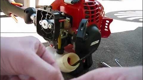 How to Replace a Fuel Grommet and Fuel Lines on a Echo 225 Series