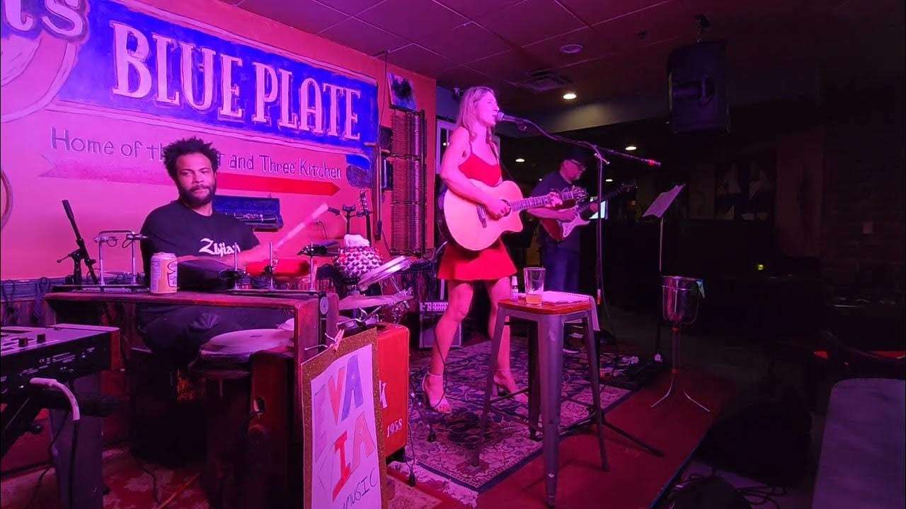 Jamming I Am the Unsung Hero (of Arrillaga Rec) so fun, I almost